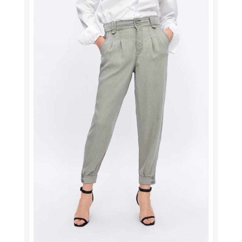 Zara Sweet Pleats High Rise Relaxed Fit Trousers
